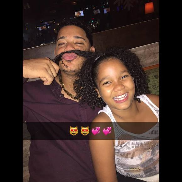 Meet your Posher, Reyes - Picture 1 of 1